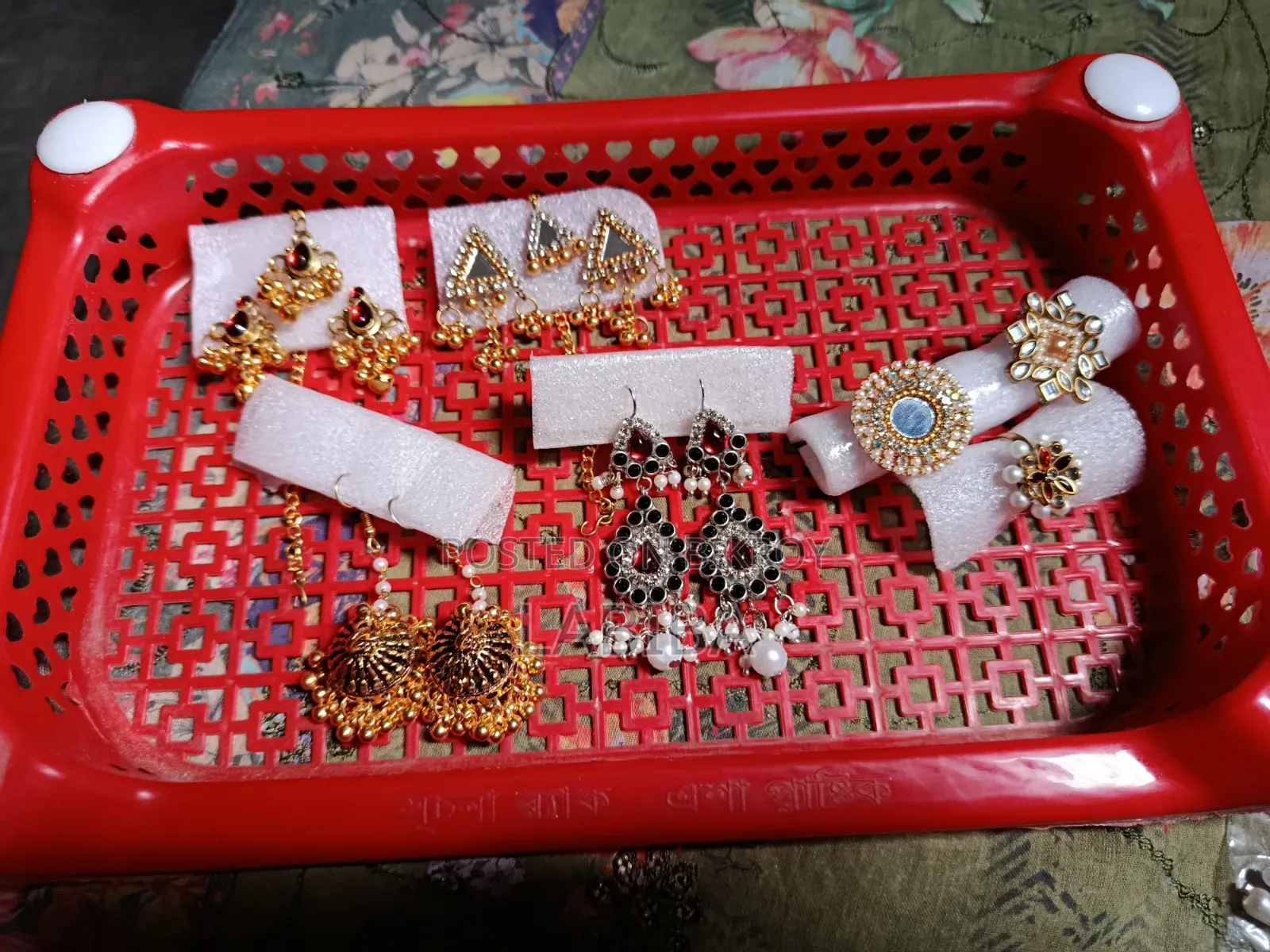 কেউ নিলে উপকৃত হতাম!টাকার প্রয়োজন
