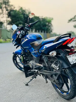 Bajaj Pulsar 150 2017 Blue