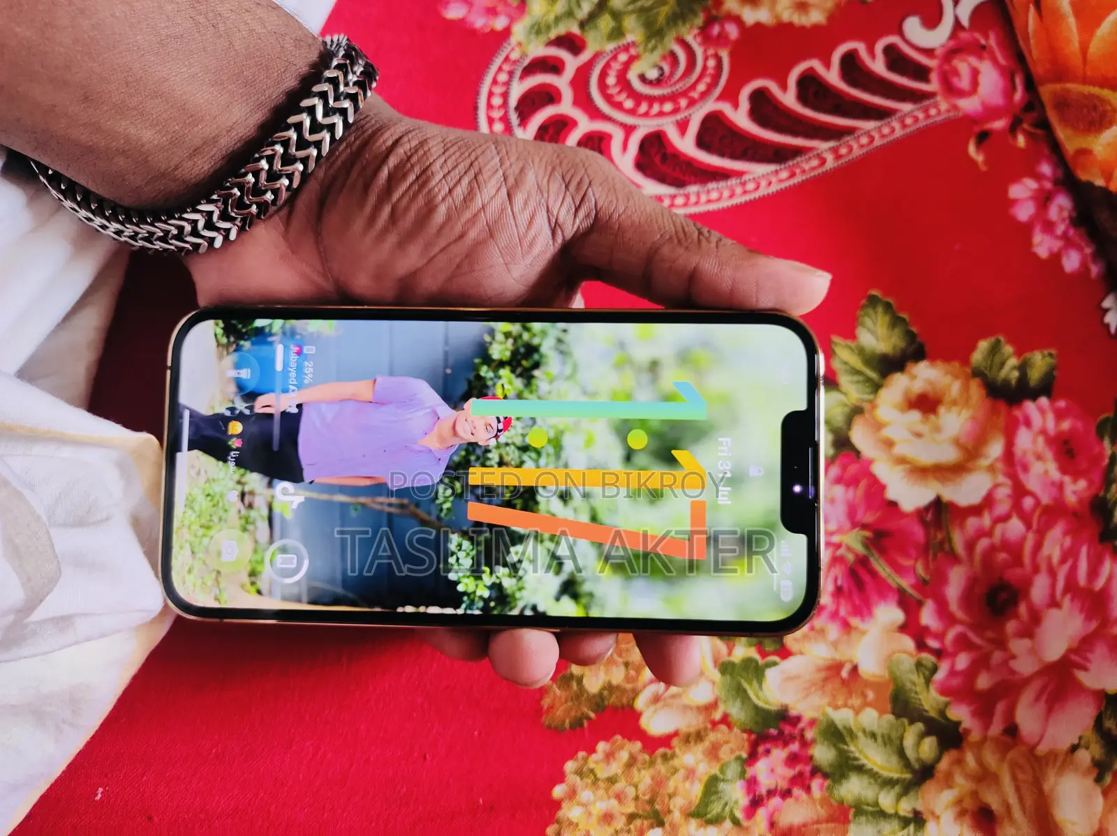 অ্যাপল আইফোন ১৩ প্রো ১২৮ জিবি গোল্ড