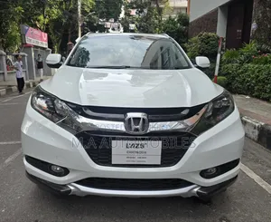 Honda Vezel 2014 Pearl