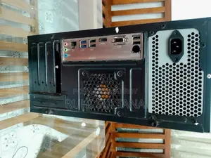 Desktop Computer 8GB Intel Core I5 SSD 256GB