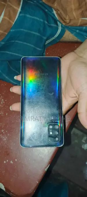 স্যামসাং গ্যালাক্সি এ৫১ ১২৮ জিবি ব্ল্যাক
