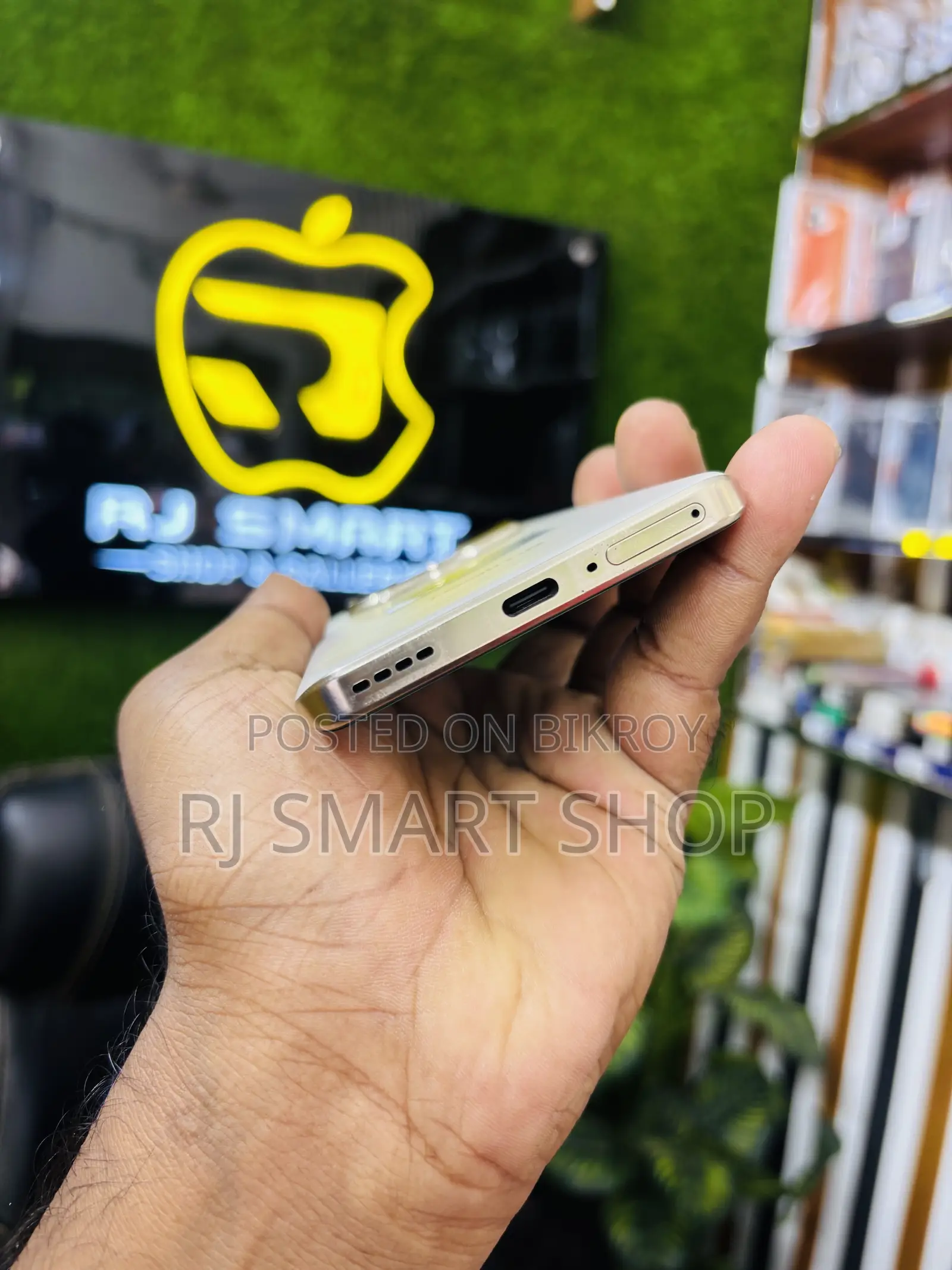 Realme 13 Pro+ 5G 512 GB Gold