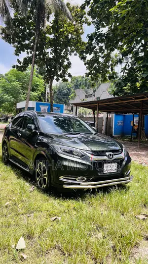 হোন্ডা ভেজেল ১.৫ হাইব্রিড টুডব্লিউডি ২০১৪ গ্রীন