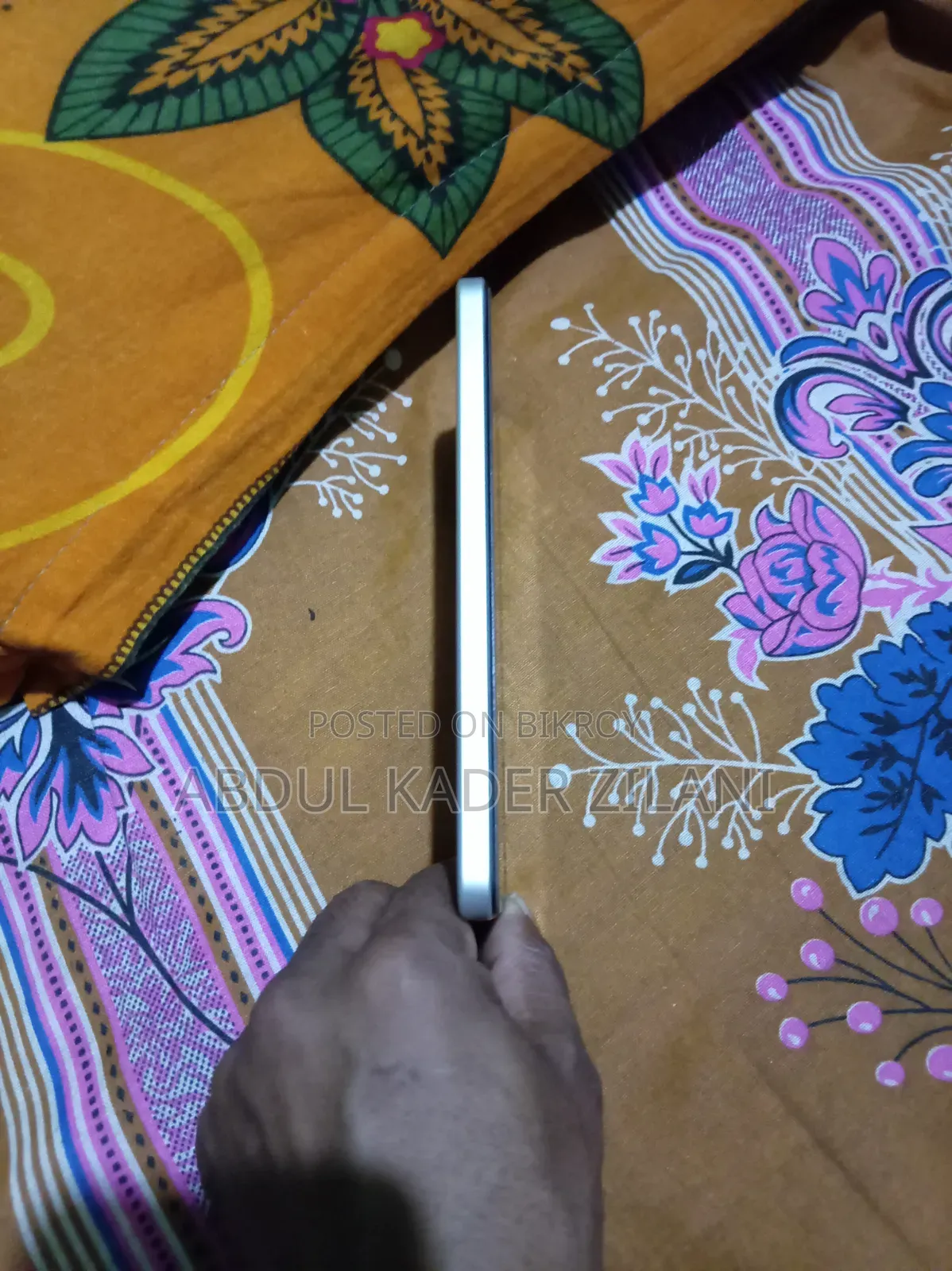 ওয়ানপ্লাস নর্ড সিই৫ ২৫৬ জিবি