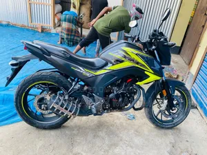 Honda CB 2024 Green