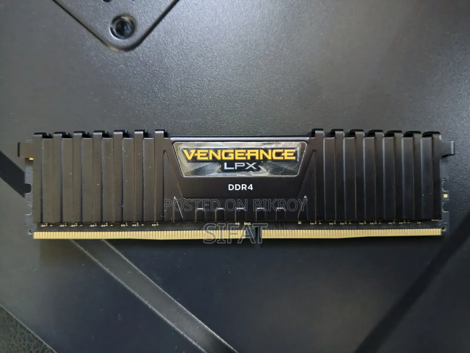 Corsair Vegenance 8gb, Adata 4gb, Sk Hynix 4gb, Juhor 8gb