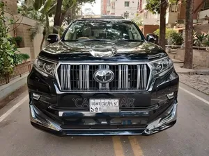 টয়োটা ল্যান্ড ক্রুজার প্রাডো ২.৭ ২০১৮ কালো