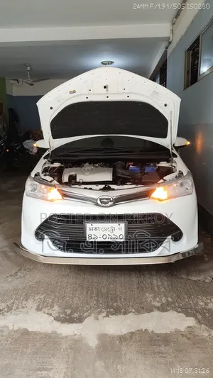 Toyota Corolla Fielder 2017 White