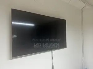 ৫৫-ইঞ্চি আল্ট্রা এইচডি স্মার্ট এলইডি টিভি