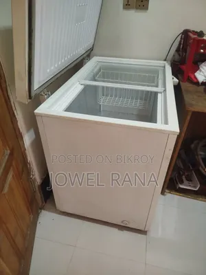 জরুরি ডিপ ফ্রিজটি বিক্রি হবে