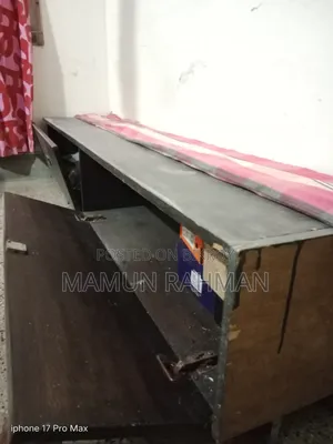 ক্যাবিনেট প্লাইউড