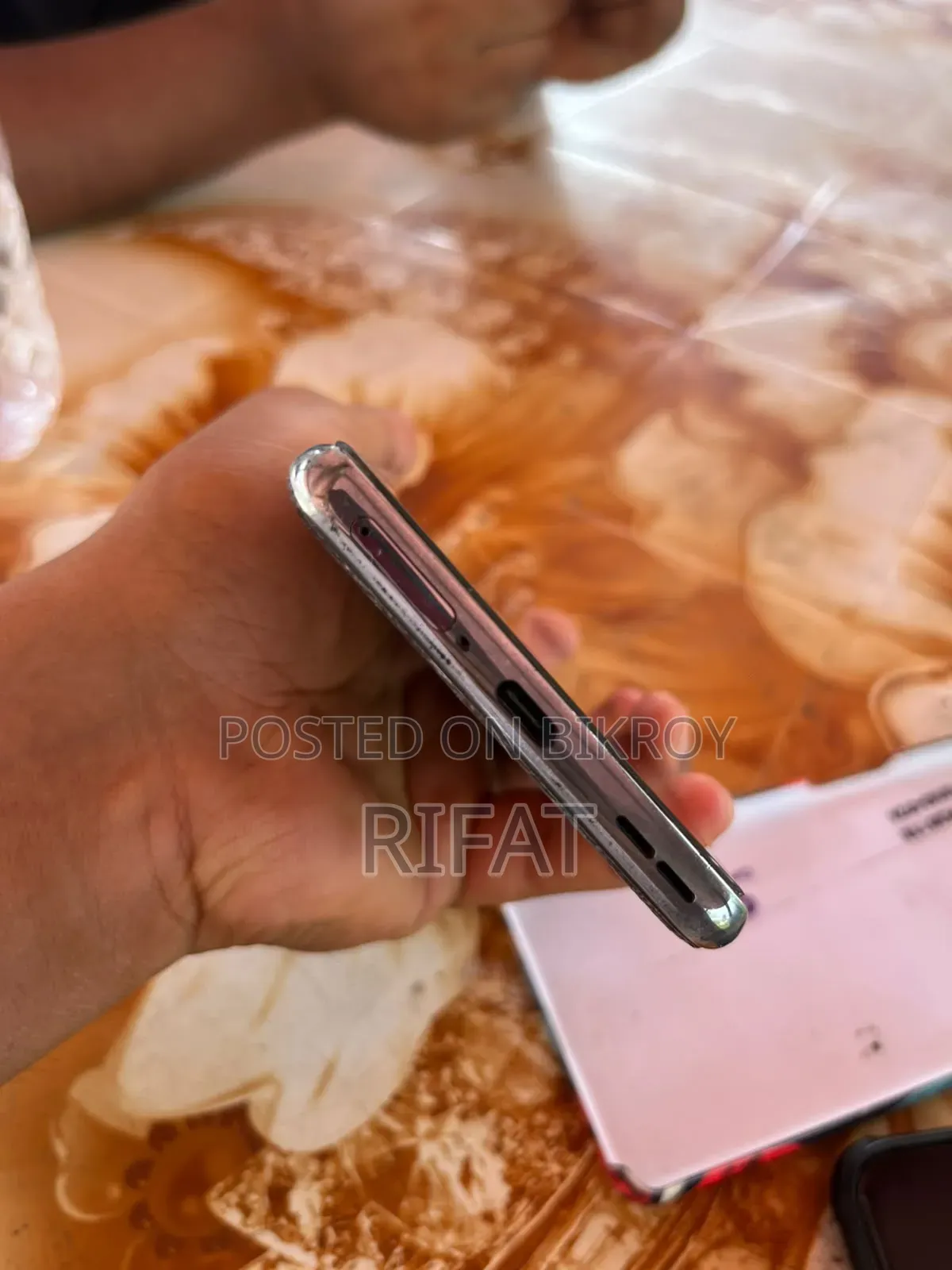 ওয়ানপ্লাস ১১আর ১২৮ জিবি সিলভার