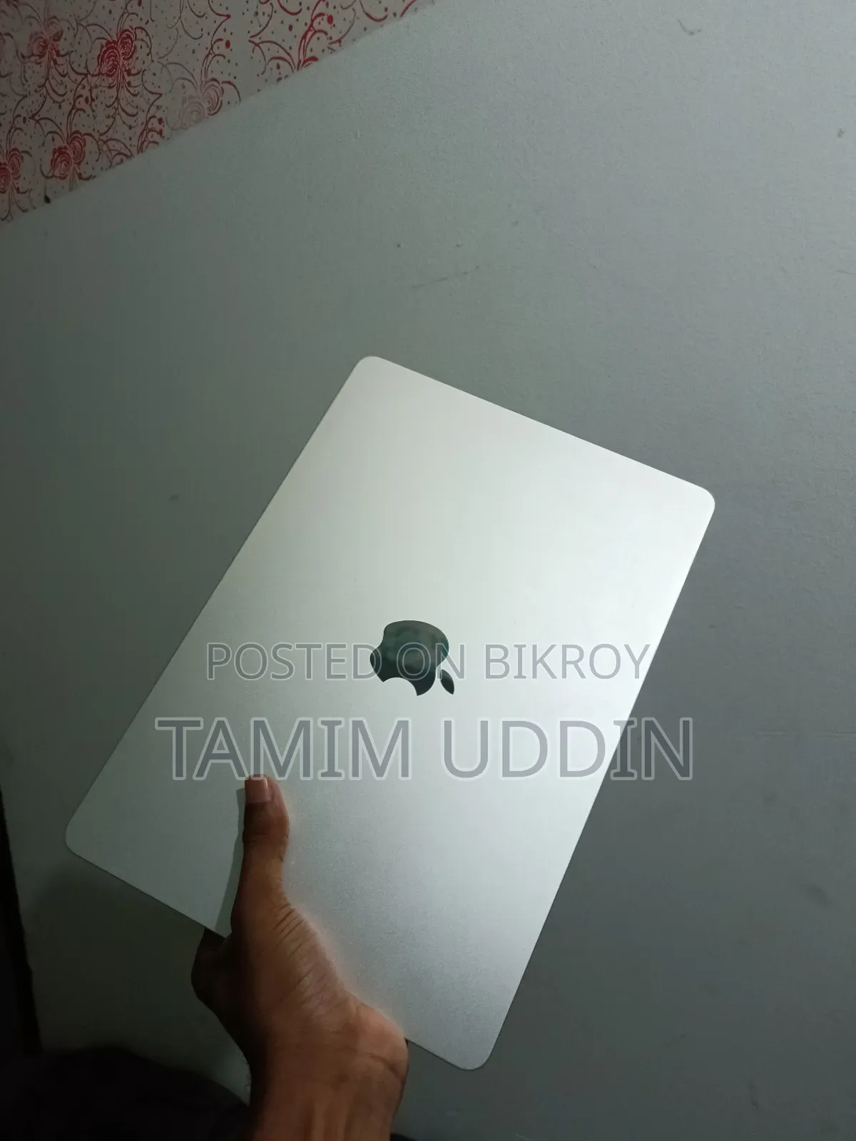 নতুন ল্যাপটপ অ্যাপল ম্যাকবুক এয়ার ১৬জিবি অ্যাপল এম২ এসএসডি ২৫৬জিবি