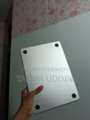 নতুন ল্যাপটপ অ্যাপল ম্যাকবুক এয়ার ১৬জিবি অ্যাপল এম২ এসএসডি ২৫৬জিবি