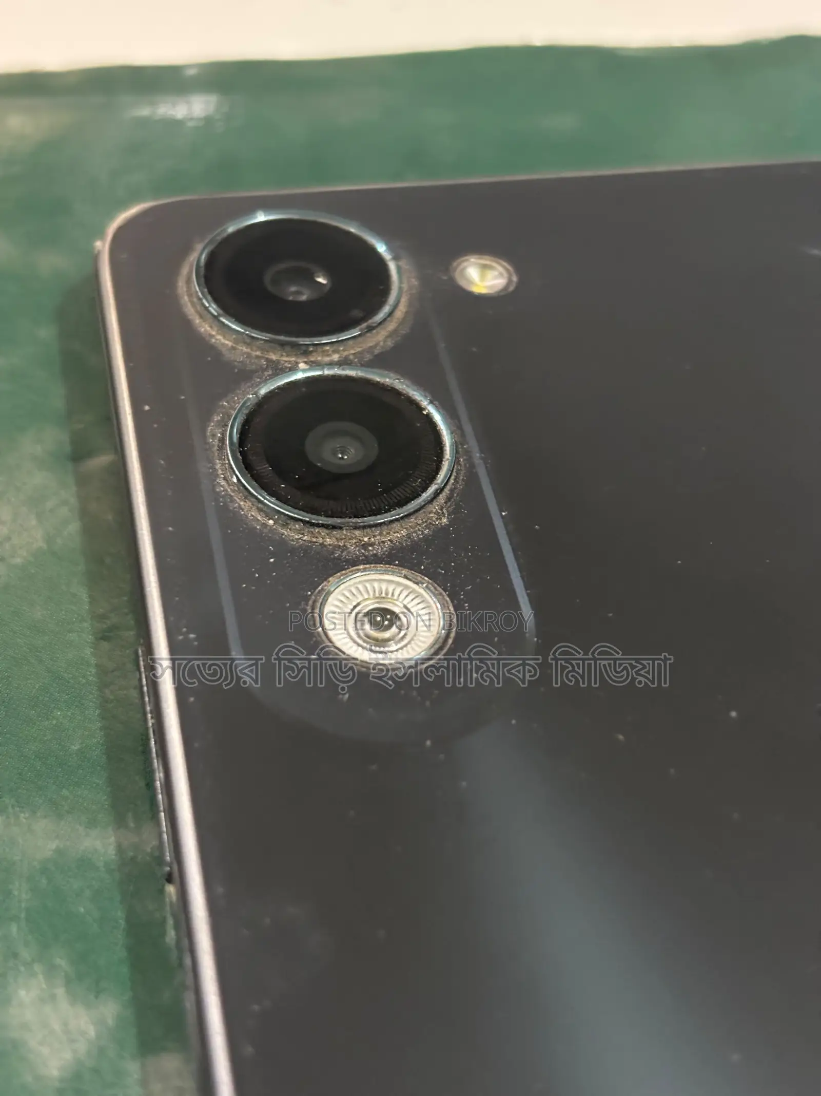 Vivo Y04 64 GB Black