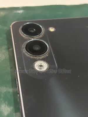 Vivo Y04 64 GB Black