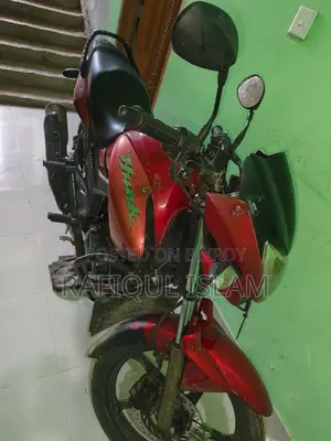 Hero Hunk 2012 Red