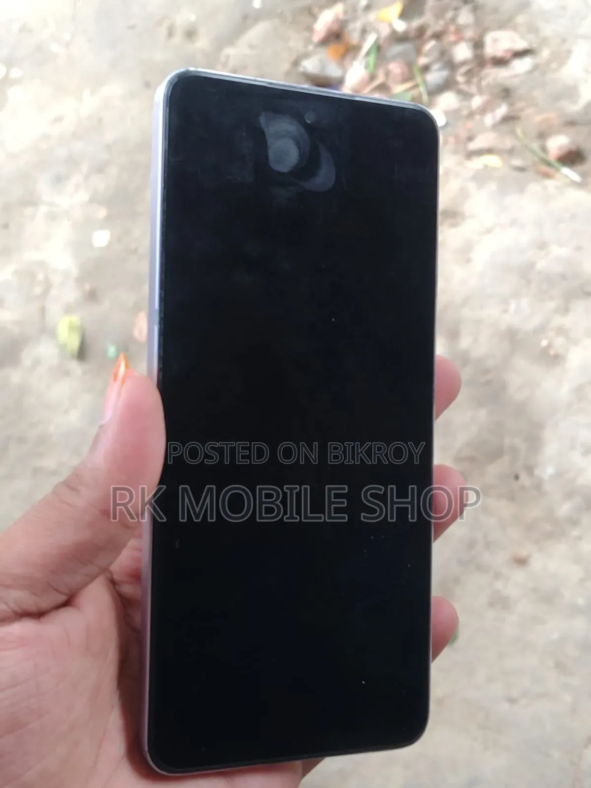 রিয়েলমি ১২ ৫জি ১২৮ জিবি গ্রে