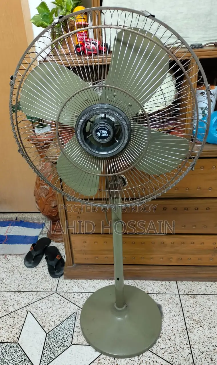 পেডেস্টাল ফ্যান