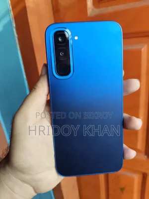 New Infinix Hot 70 128 GB Blue