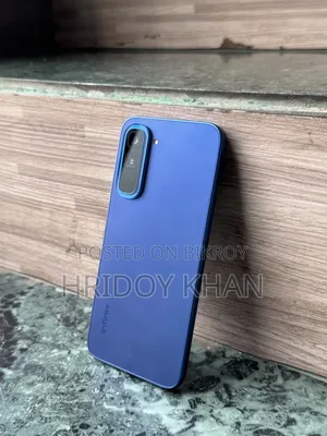 New Infinix Hot 70 128 GB Blue