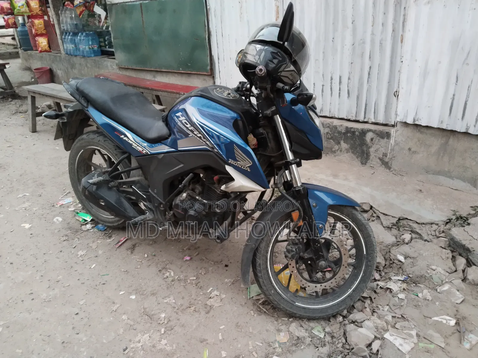 Honda Hornet 2018 Blue
