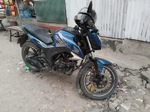 Honda Hornet 2018 Blue