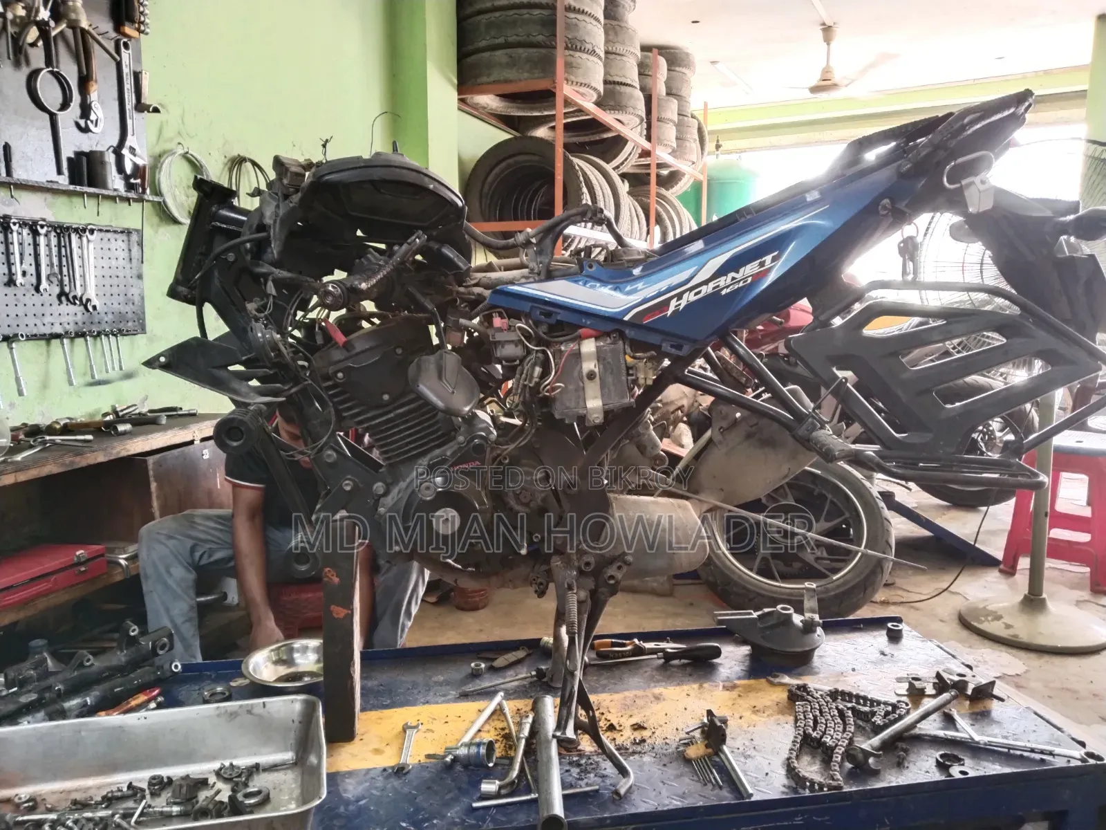 Honda Hornet 2018 Blue