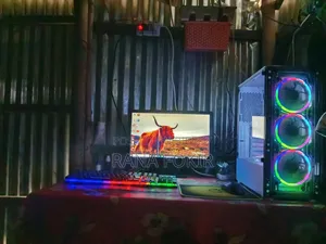 Desktop Computer MSI Model 4GB Intel Core I3 SSD 128GB