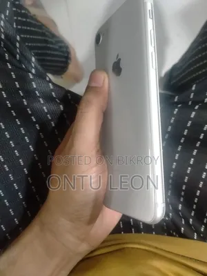 Apple iPhone 8 64 GB White