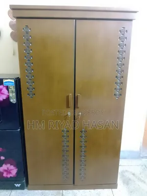 আলমিরা বিক্রি হবে