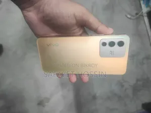 Vivo V23 128 GB Rose Gold