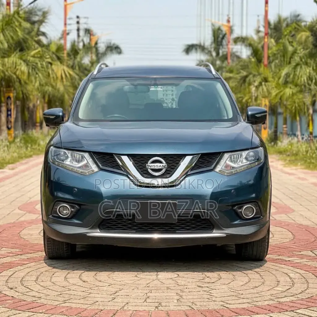 Nissan X-Trail 2.0 Petrol FWD 2014 Green