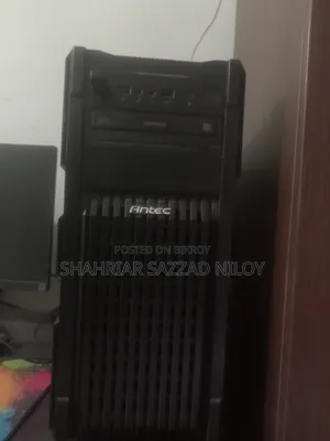 Desktop Computer 4GB Intel SSD 128GB