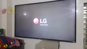 এলজি টিভি নতুনের মতো