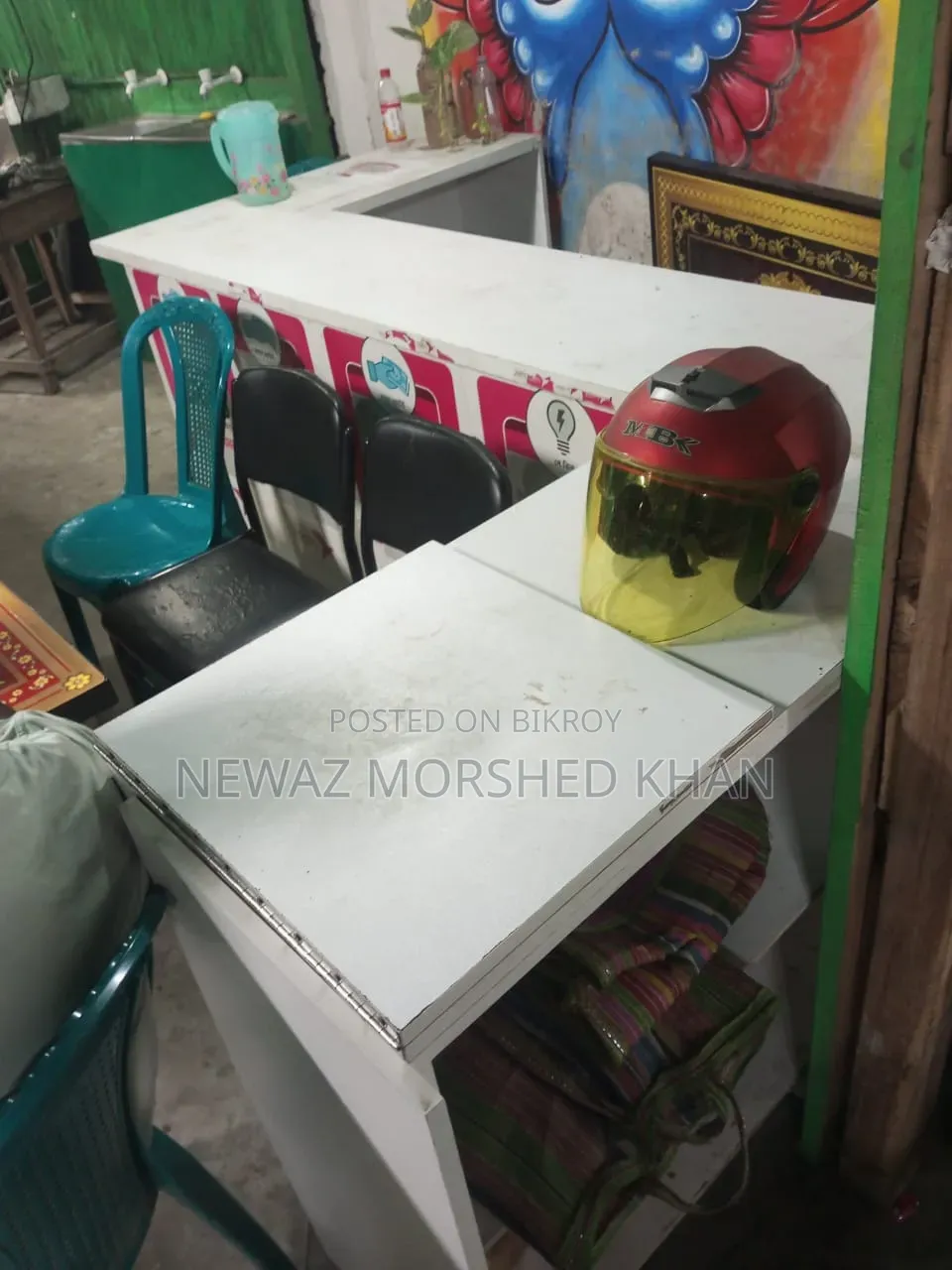 Shop Desk With Cash Counter