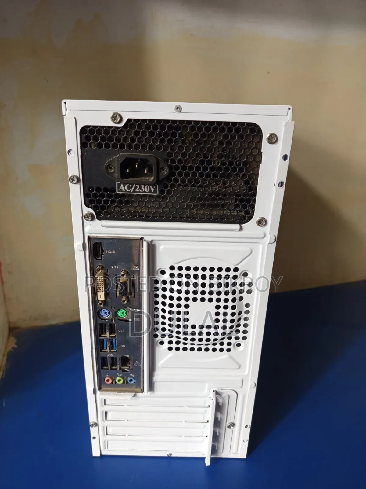 Desktop Computer 8GB Intel Core I3 HDD+SSD 256GB
