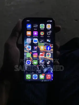 অ্যাপল আইফোন এক্সআর ৬৪ জিবি লাল