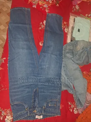 Baggy Jeans
