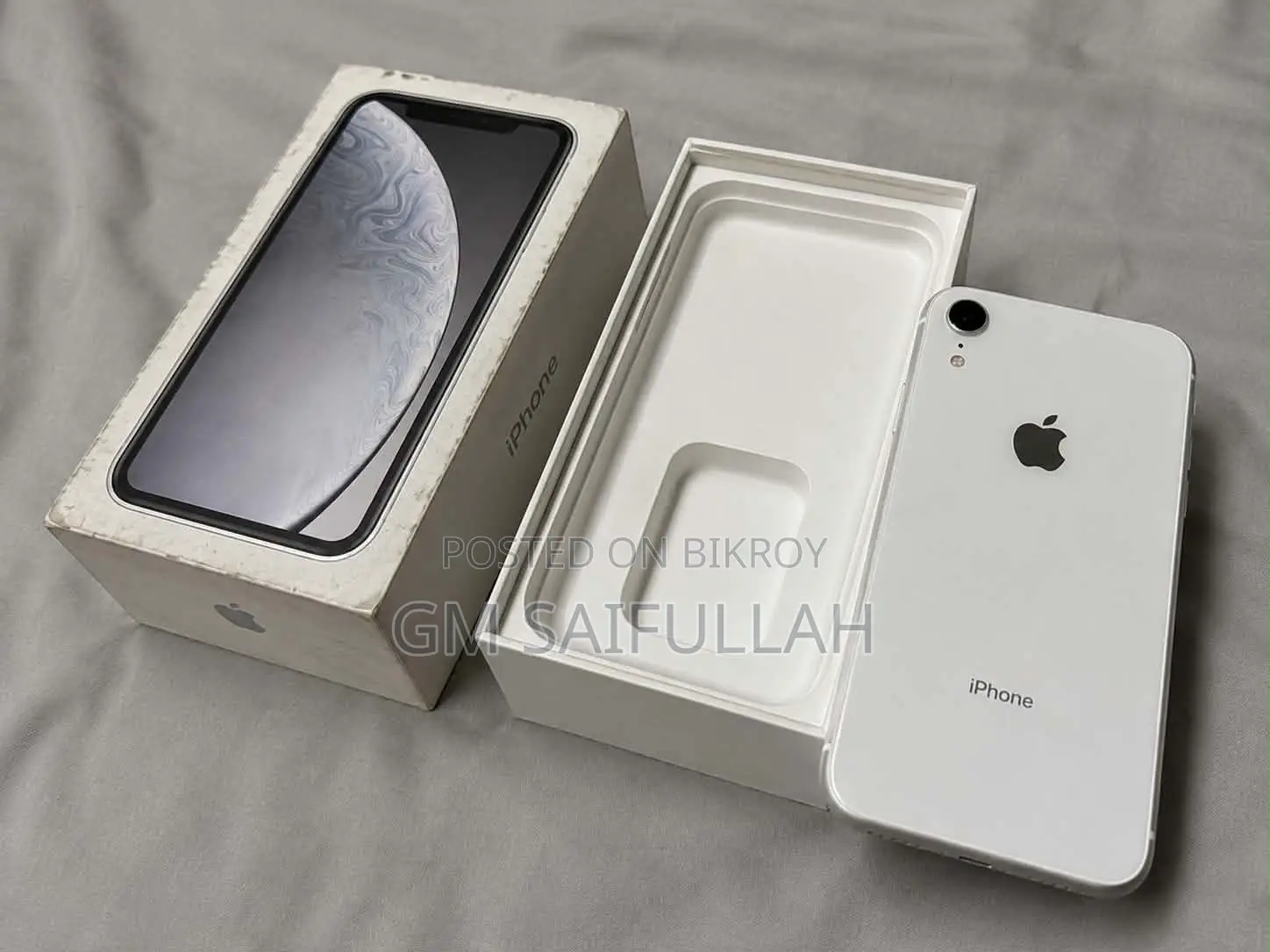 Apple iPhone XR 64 GB White