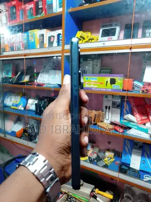 Tecno Spark 20C 128 GB Black