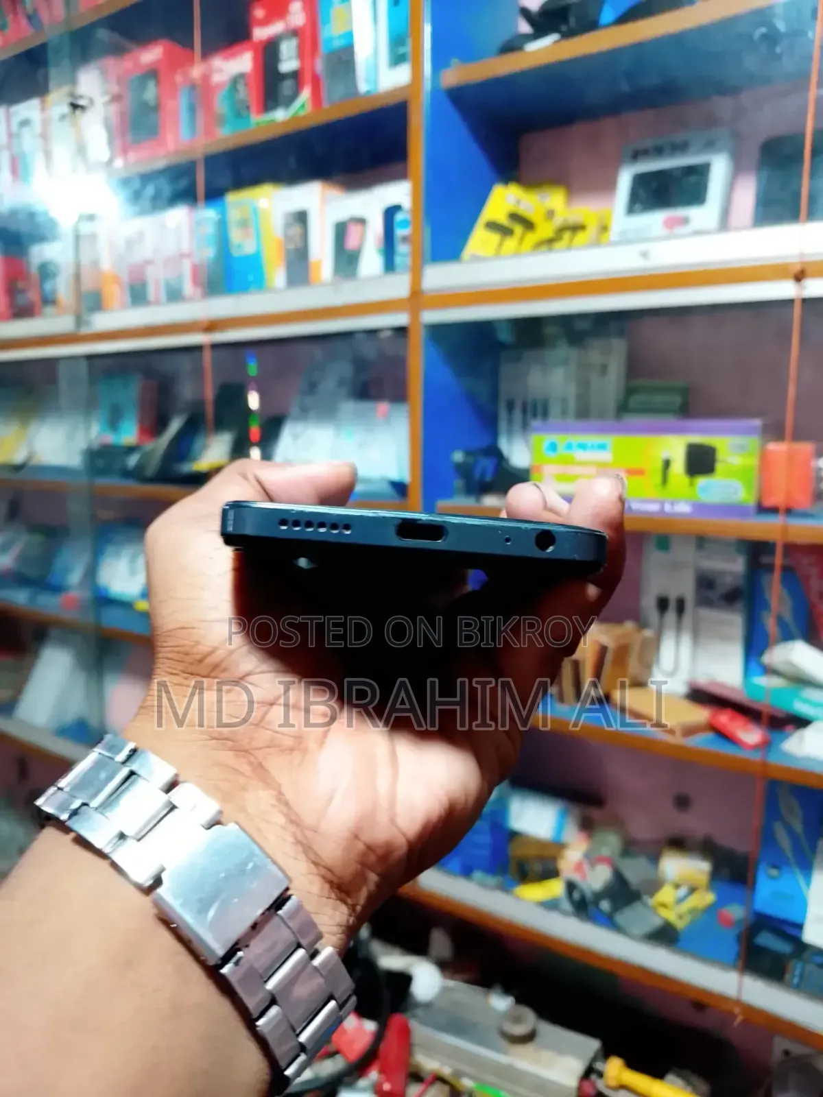Tecno Spark 20C 128 GB Black