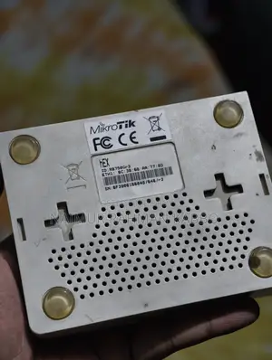 Mikrotik hEX RB750Gr3 5-Port Router