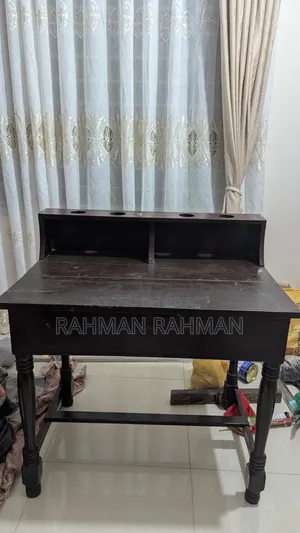 সেগুন কাঠের তৈরি রিডিং টেবিল বিক্রয়
