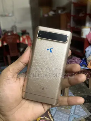 Itel 8 GB Gold