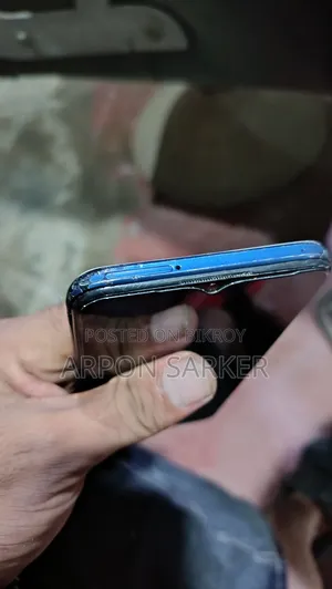 Vivo Y51 16 GB Blue