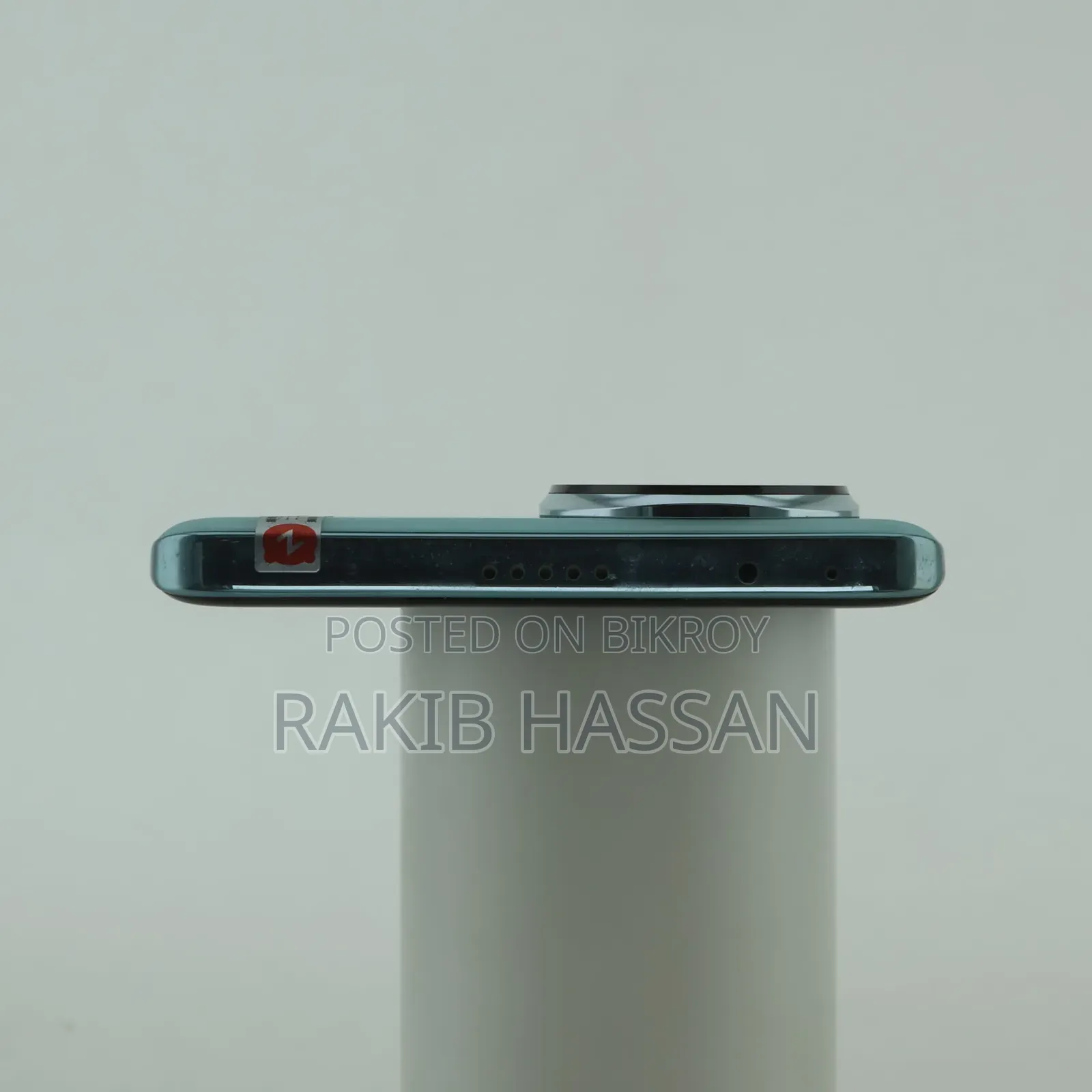 অনার ২০০ প্রো ২৫৬ জিবি নীল