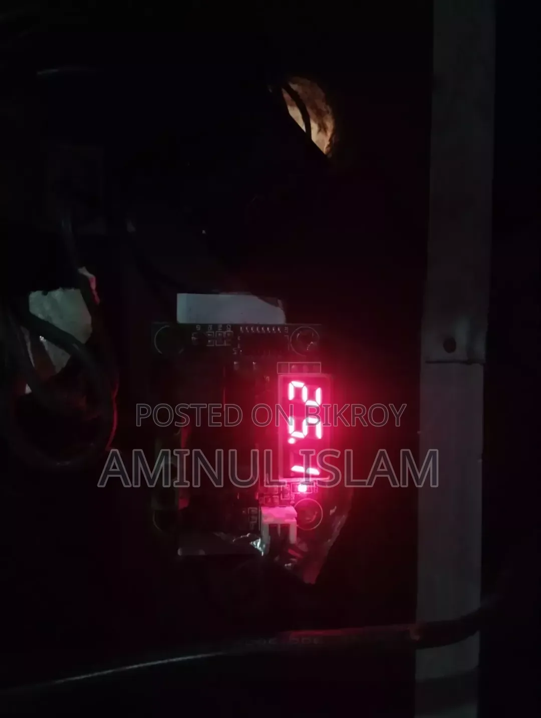 Digital Incubator for 60 Eggs with Fan and Digital Temperature Display