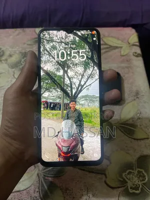 Vivo Y17s 128 GB Silver